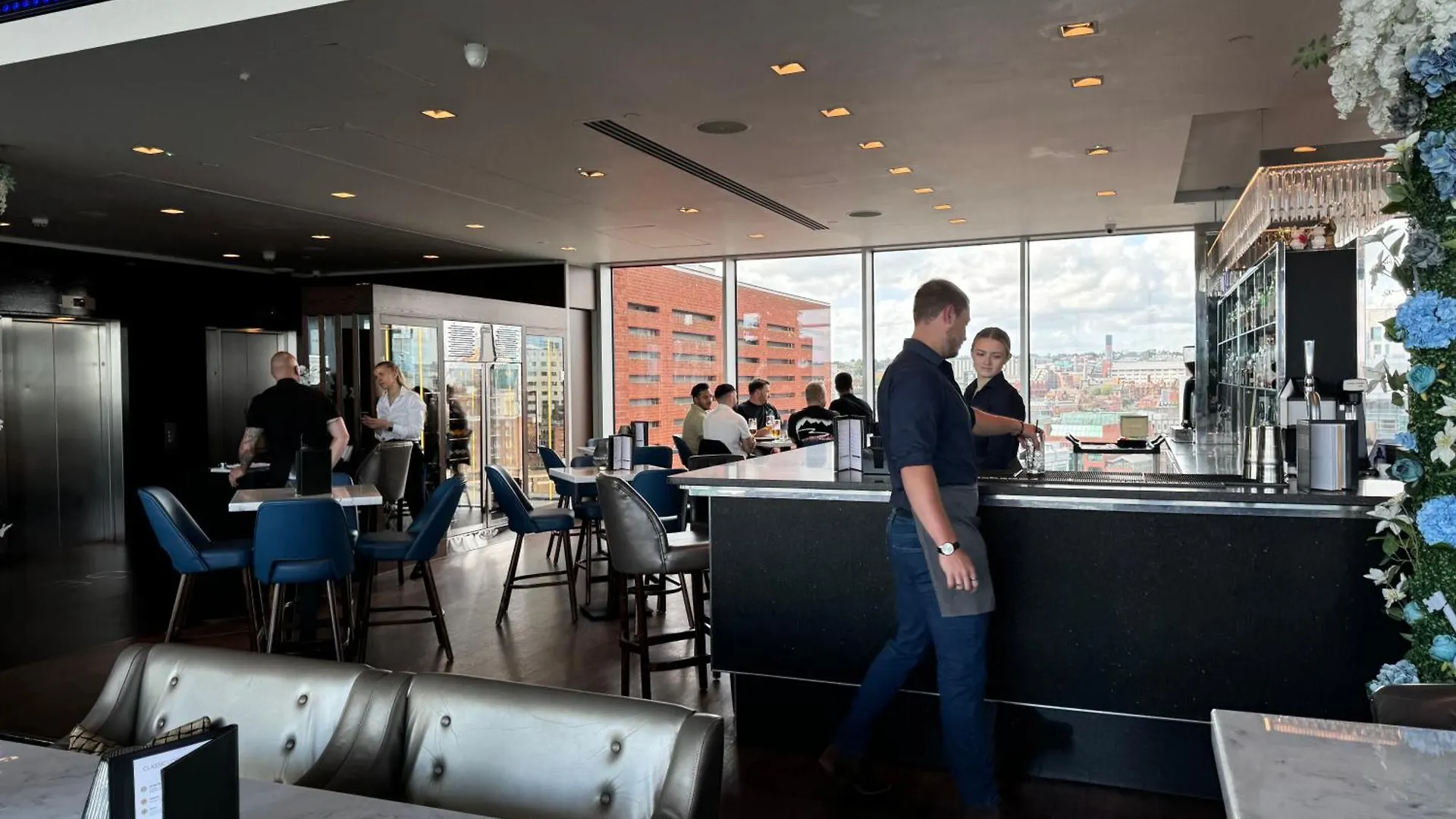 Harvey Nic'S & Designer Quarter 60Ch Apartman Leeds
