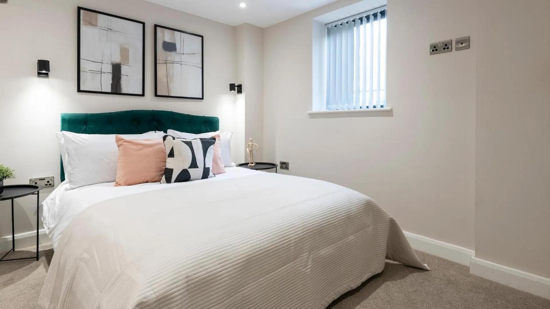 Harvey Nic'S & Designer Quarter 60Ch Apartment Leeds  0*, Leeds (West Yorkshire)